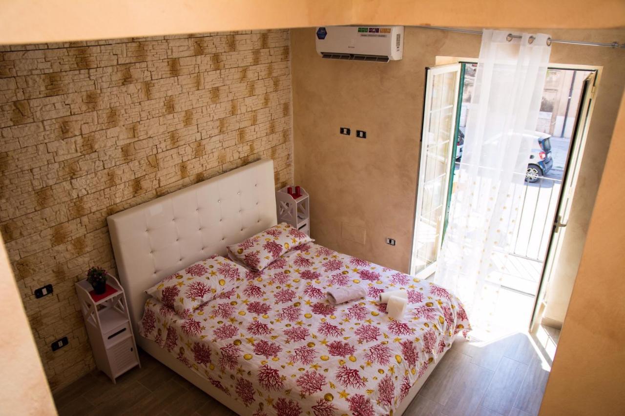 Casa Assisi Appartement Palermo Buitenkant foto