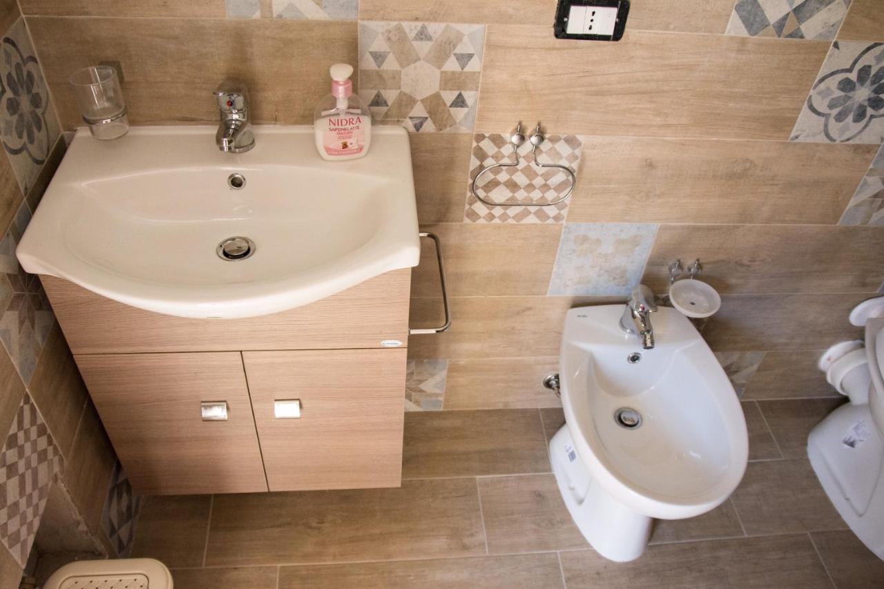 Casa Assisi Appartement Palermo Buitenkant foto