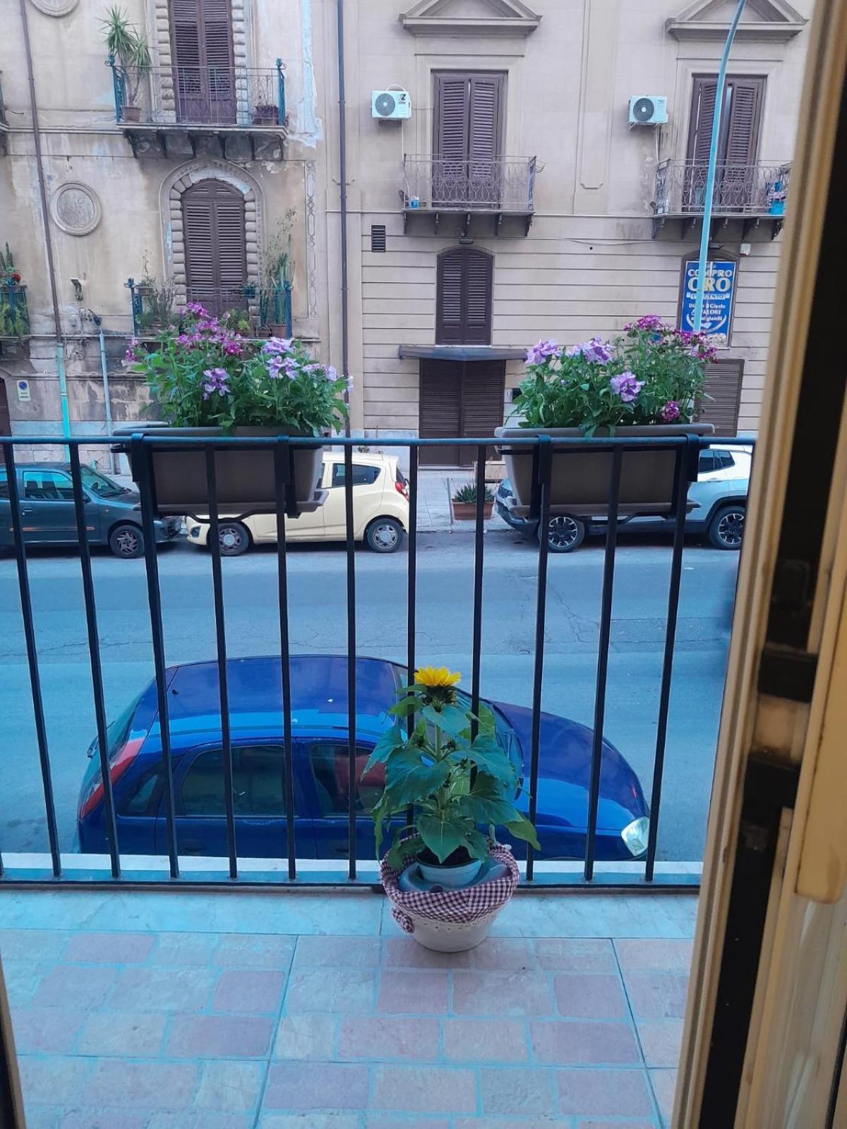 Casa Assisi Appartement Palermo Buitenkant foto